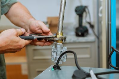 Gas line Installation on a Kitchen Stove